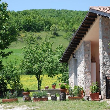 Casale La Torretta Panzió Norcia Kültér fotó